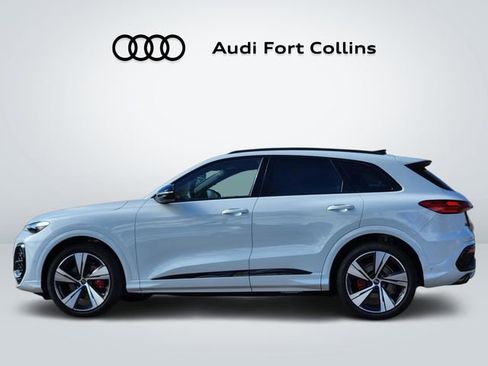 New 2025 Audi SQ5 Prestige image 4