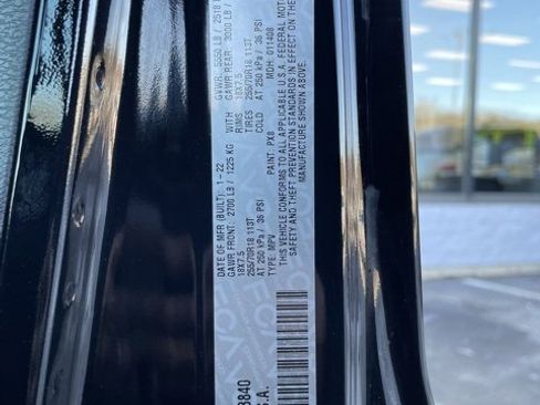 Used 2022 Jeep Wrangler Unlimited Sahara image 22