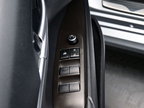 Used 2024 Toyota Camry XSE w/ Navigation Package image 11