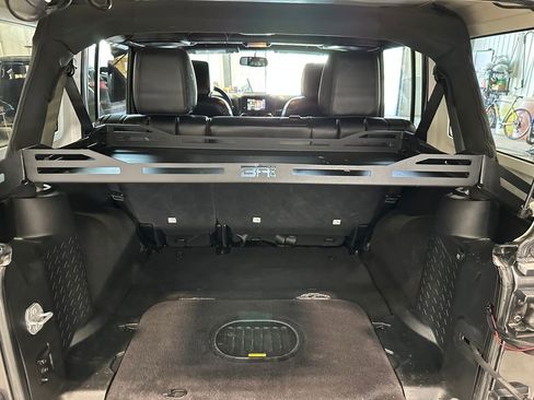 Used 2016 Jeep Wrangler Unlimited Sahara AWD/4WD image 28