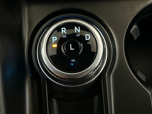 Used 2025 Ford Explorer ST-Line RWD image 13