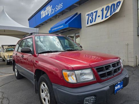 Used 1999 Subaru Forester L AWD/4WD image 1