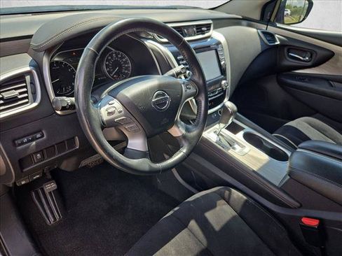 Used 2018 Nissan Murano SV FWD image 9