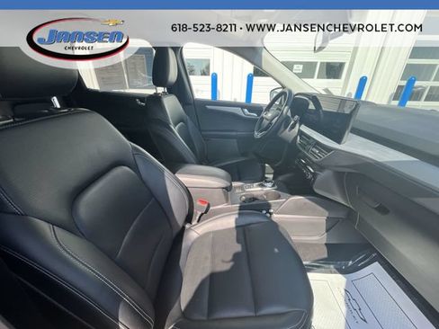 Used 2024 Ford Escape Platinum AWD/4WD image 27