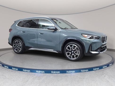 New 2026 BMW X1 xDrive28i w/ Convenience Package AWD/4WD image 3