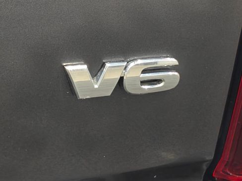 Used 2021 Toyota Tacoma SR image 41