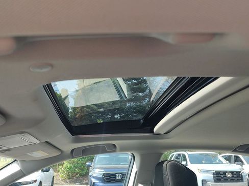 Certified 2024 Honda Accord EX image 5