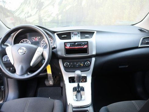 Used 2015 Nissan Sentra S FWD image 18
