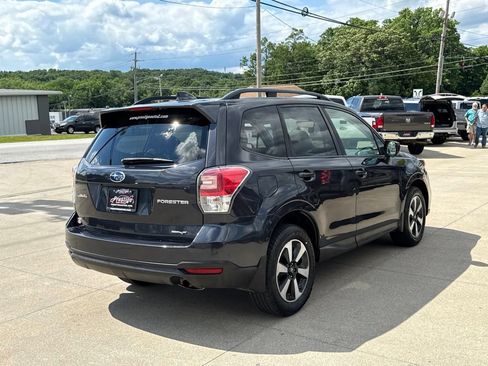 Used 2017 Subaru Forester 2.5i Premium w/ All-Weather Package AWD/4WD image 14