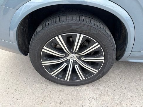 Used 2023 Volvo XC90 B5 Core w/ Protection Package Premier AWD/4WD image 14