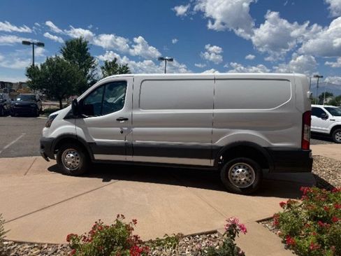 Used 2021 Ford Transit 150 Low Roof AWD image 5