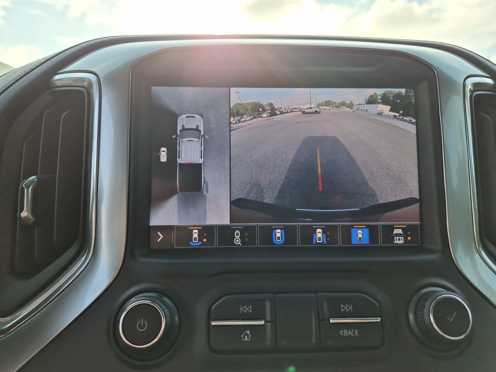 Certified 2020 Chevrolet Silverado 2500 LTZ w/ LTZ Plus Package RWD image 15