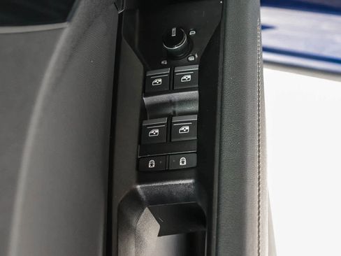 Used 2023 Audi Q4 e-tron Premium Plus image 27