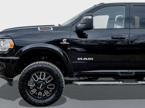 Used 2024 RAM 3500 Big Horn image 11