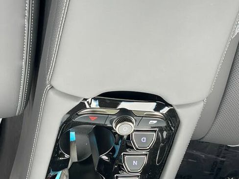 Used 2023 VinFast VF 8 Plus image 77