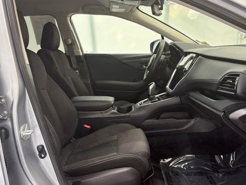 Used 2023 Subaru Outback Premium AWD/4WD image 27