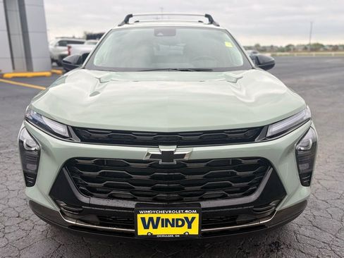 New 2026 Chevrolet Trax ACTIV FWD image 2