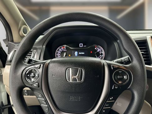 Used 2018 Honda Pilot EX image 21