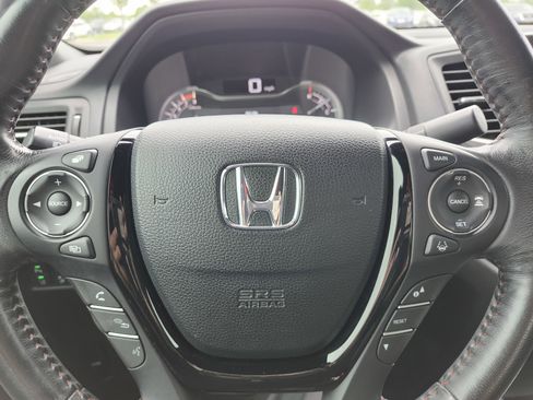Used 2018 Honda Ridgeline Black Edition image 32