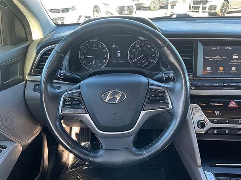 Used 2018 Hyundai Elantra Value Edition w/ Cargo Package image 4