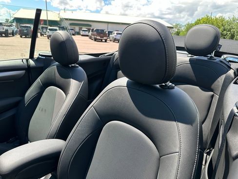 Used 2024 MINI Cooper Convertible FWD image 3