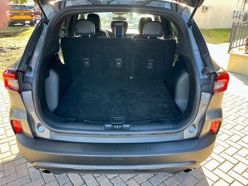 Used 2025 Ford Escape ST-Line image 5