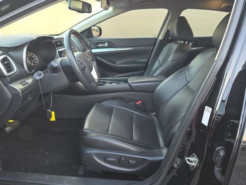 Used 2019 Nissan Maxima 3.5 SV w/ Floor Mat Group FWD image 6