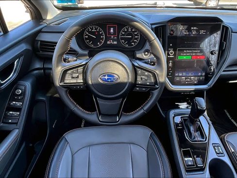 Used 2024 Subaru Crosstrek 2.5i Limited AWD/4WD image 6