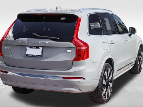 Used 2024 Volvo XC90 T8 Plus AWD/4WD image 8