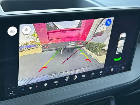 New 2025 Ford Maverick XLT w/ XLT Luxury Package image 18