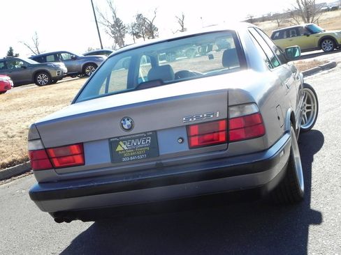 Used 1992 BMW 525i Sedan image 6