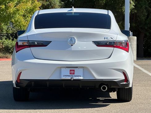 Used 2020 Acura ILX FWD image 5