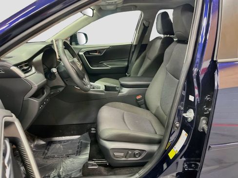 Used 2025 Toyota RAV4 XLE w/ Convenience Package AWD/4WD image 21