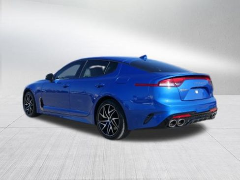 Used 2022 Kia Stinger GT-Line w/ Sun & Sound Package image 5