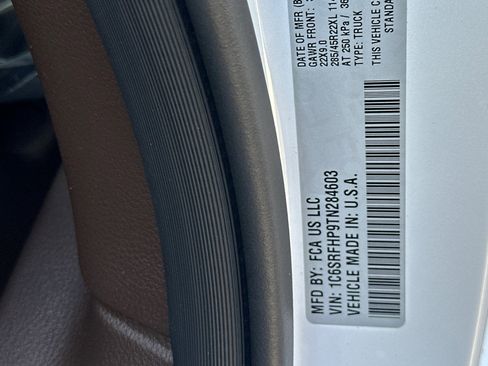 New 2026 RAM 1500 Limited image 28