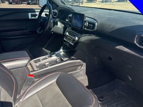 Used 2023 Ford Explorer ST-Line w/ Class IV Trailer Tow Package image 16