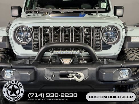 Used 2024 Jeep Wrangler Unlimited Rubicon 4xe AWD/4WD image 4