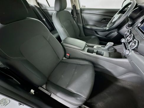 Used 2025 Nissan Sentra S image 28