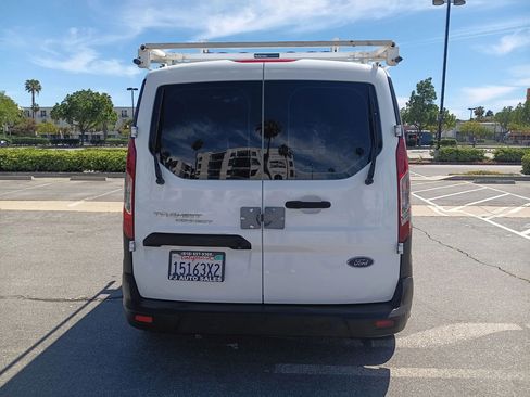 Used 2019 Ford Transit Connect XL image 8