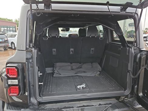 Used 2024 Ford Bronco Raptor AWD/4WD image 9