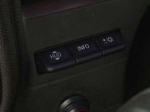 Used 2021 GMC Sierra 1500 AT4 w/ AT4 Premium Package image 13