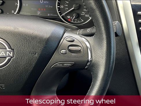 Used 2023 Nissan Murano SV image 23