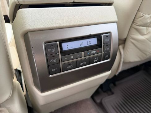 Used 2017 Lexus GX 460 Luxury w/ Preferred Accessory Package AWD/4WD image 43
