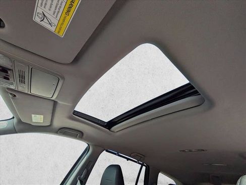 Used 2022 Honda Pilot Special Edition image 14