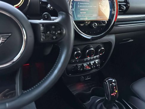 Used 2022 MINI Cooper Clubman S image 36
