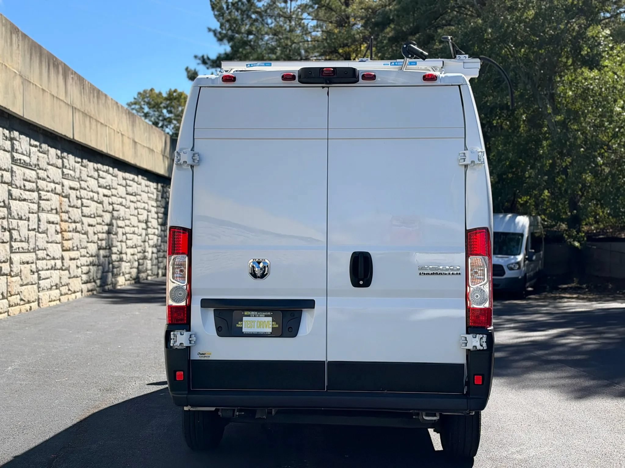 Used 2023 RAM ProMaster 2500 FWD image 6