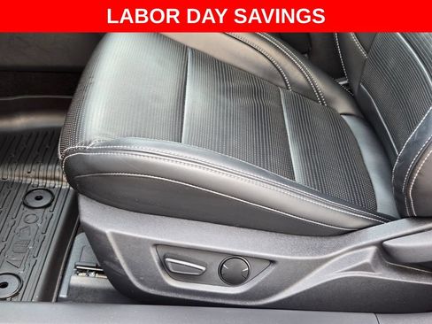 Used 2025 Ford Mustang GT Premium RWD image 13