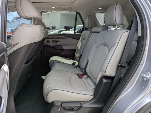 Used 2023 Honda Pilot Elite image 16