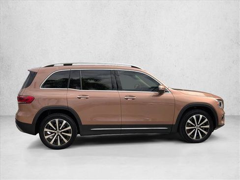 Certified 2022 Mercedes-Benz GLB 250 image 4