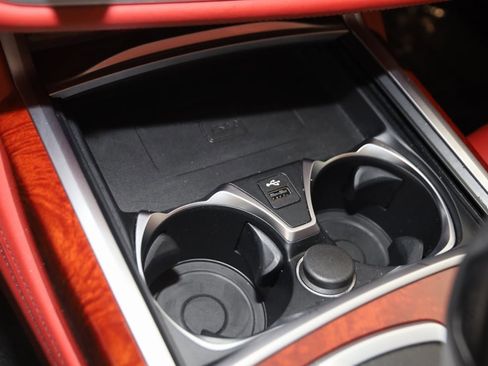 Used 2022 BMW ALPINA B7 xDrive w/ Luxury Rear Seating Package image 55